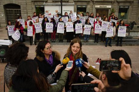 “El 8-M yá ta nel ambiente”