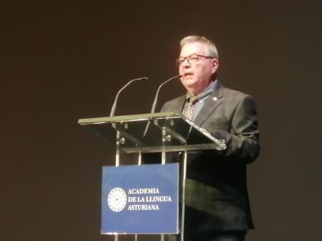 Xosé Antón González Riaño nel XLIV Día de les Lletres Asturianes