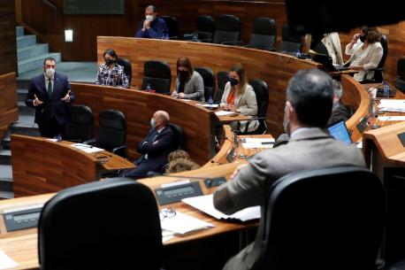 Xunta Xeneral con Barbón y Blanco